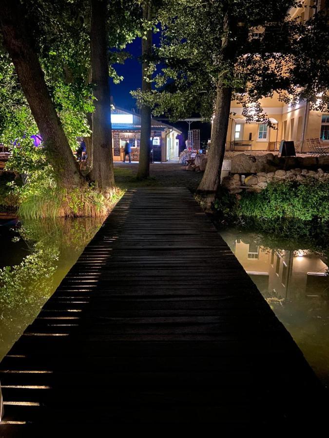Hotel & Ferienpark Fleether Muehle มิโรว์ ภายนอก รูปภาพ